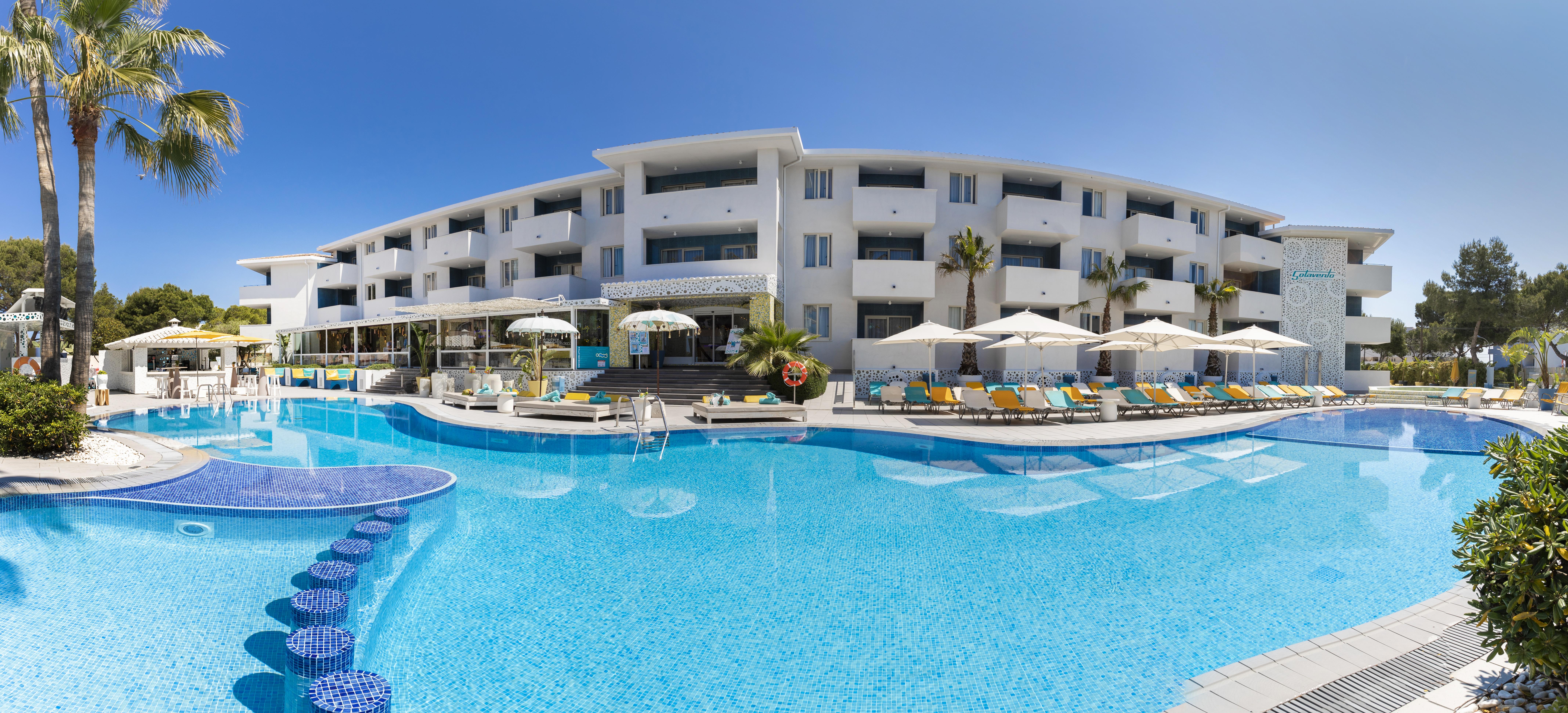 Sotavento Club Apartments - Adults Only Магалуф Екстериор снимка