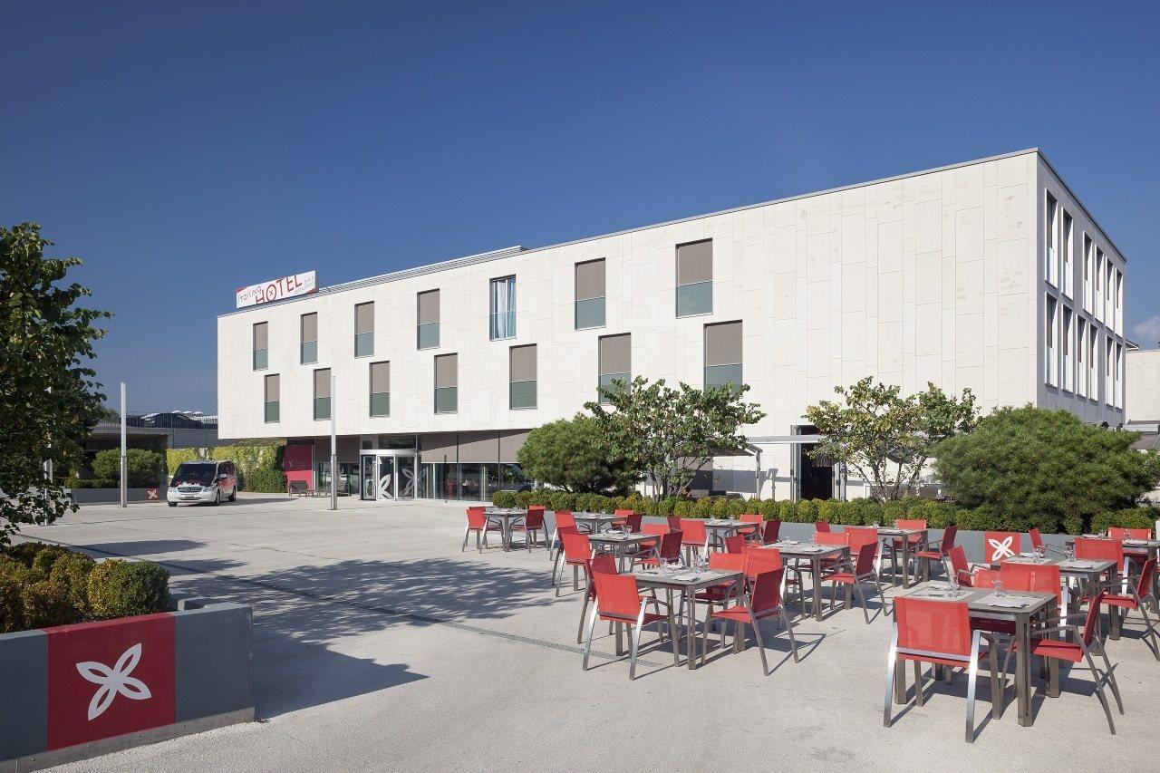 Sotavento Club Apartments - Adults Only Магалуф Екстериор снимка