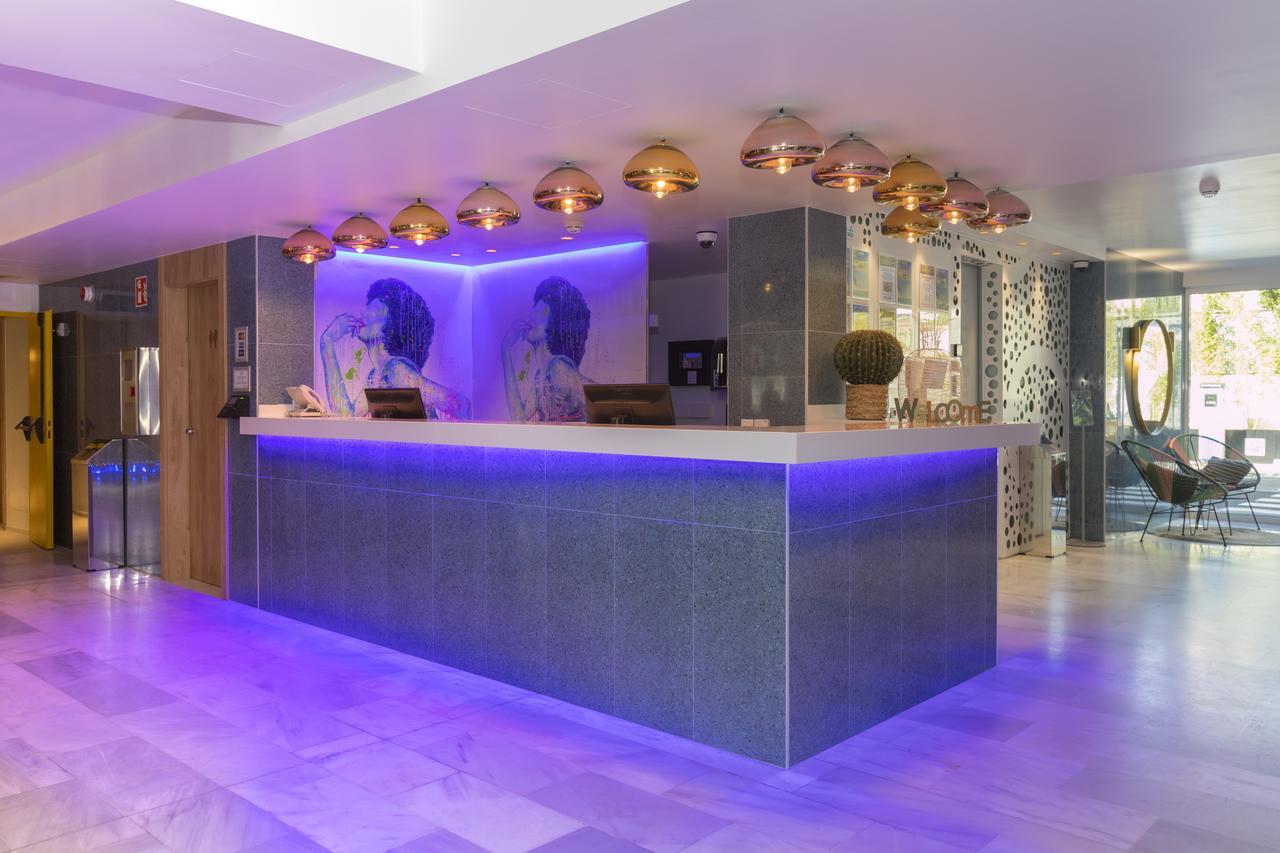 Sotavento Club Apartments - Adults Only Магалуф Екстериор снимка
